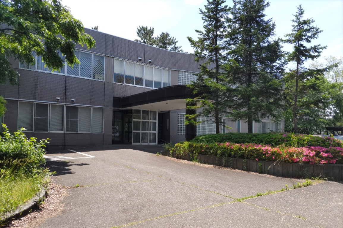 産学連携共同研究棟１号棟）
