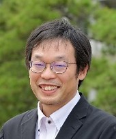 上田　和孝