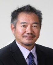 山内　健
