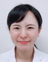 鈴木　絢子