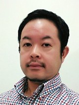 柿原　嘉人