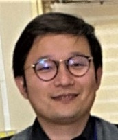 山本　秀輝