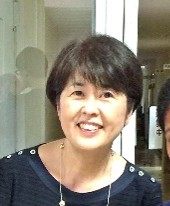 関　奈緒