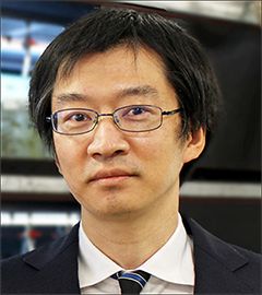 松井　秀彰